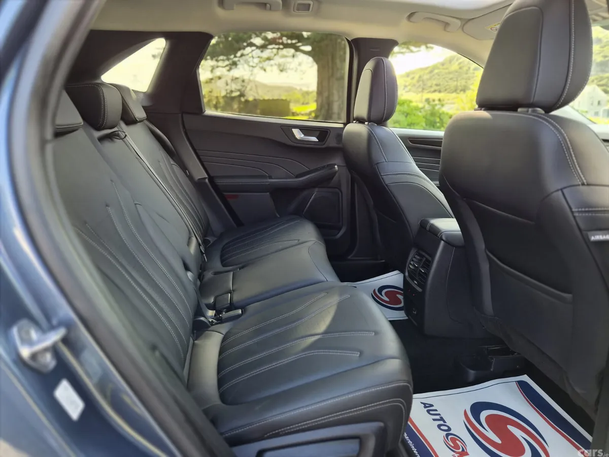 Ford Kuga SUV, Petrol Plug-in Hybrid, 2022, Blue