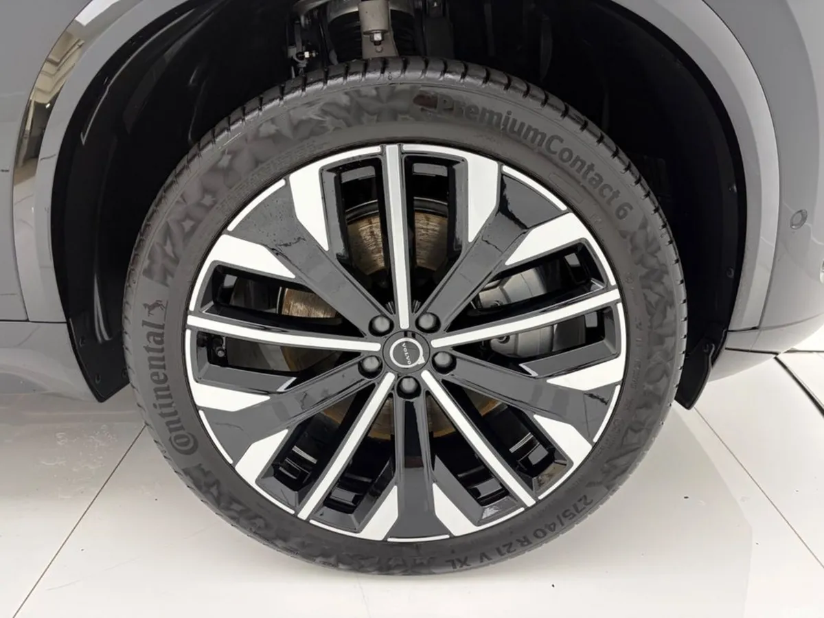 Volvo XC90 Estate, Petrol Plug-in Hybrid, 2026, Black