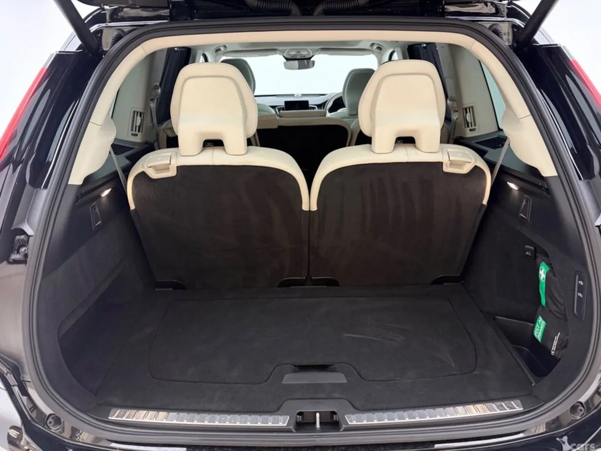 Volvo XC90 Estate, Petrol Plug-in Hybrid, 2026, Black