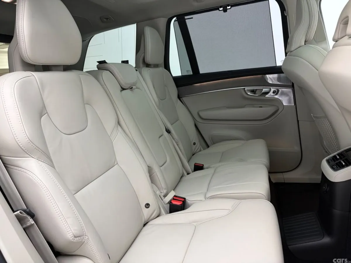 Volvo XC90 Estate, Petrol Plug-in Hybrid, 2026, Black