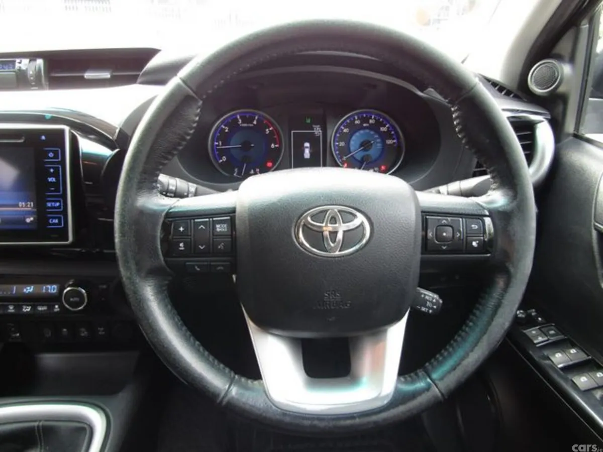 Toyota Hilux Pick Up, Diesel, 2017, Black