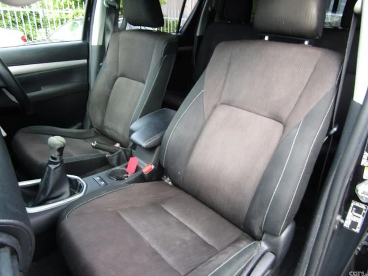 Toyota Hilux Pick Up, Diesel, 2017, Black