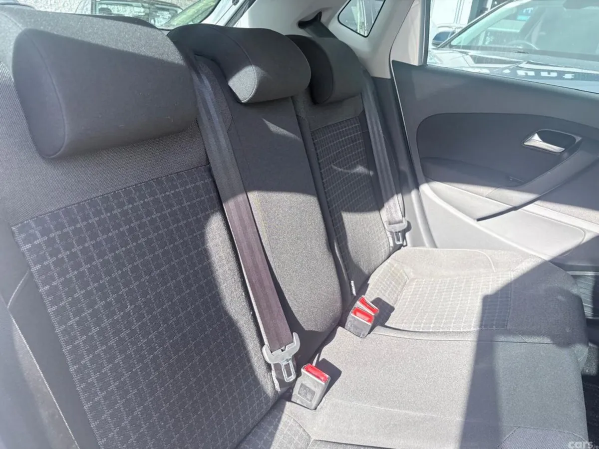 Volkswagen Polo Hatchback, Petrol, 2017, Silver