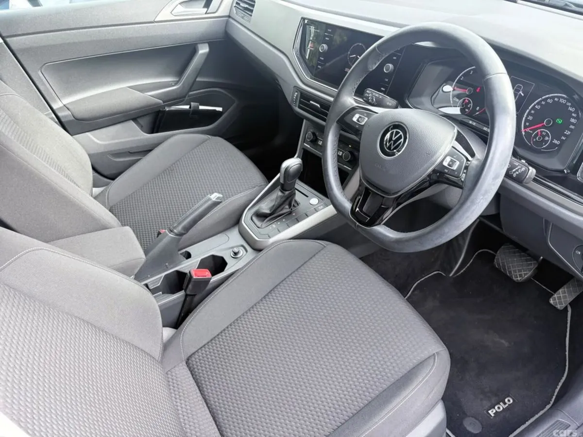Volkswagen Polo Hatchback, Petrol, 2021, Blue