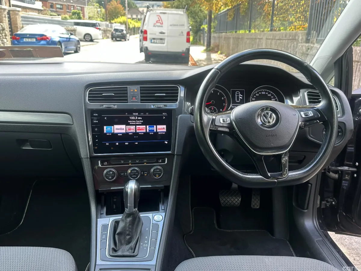 Volkswagen Golf Estate, Petrol, 2018, Black