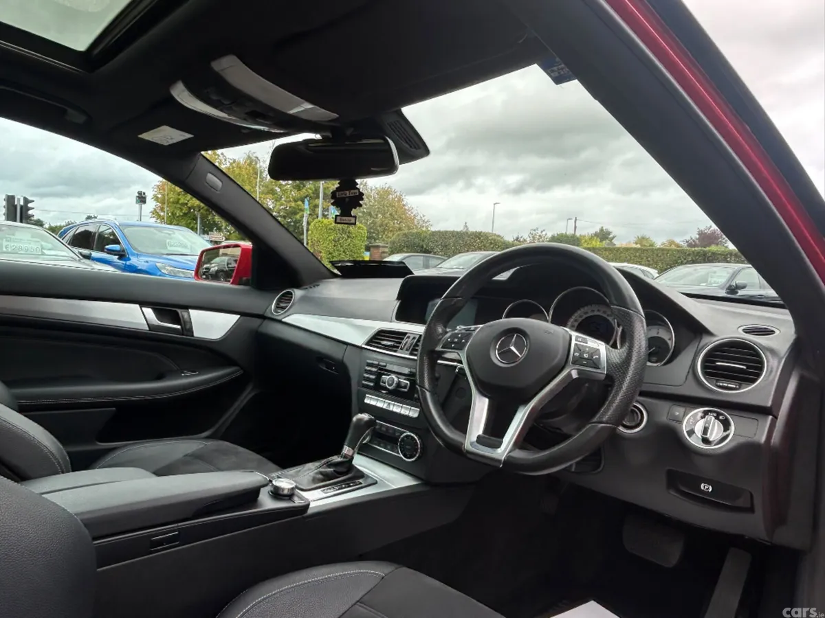 Mercedes-Benz C-Class Coupe, Diesel, 2015, Red