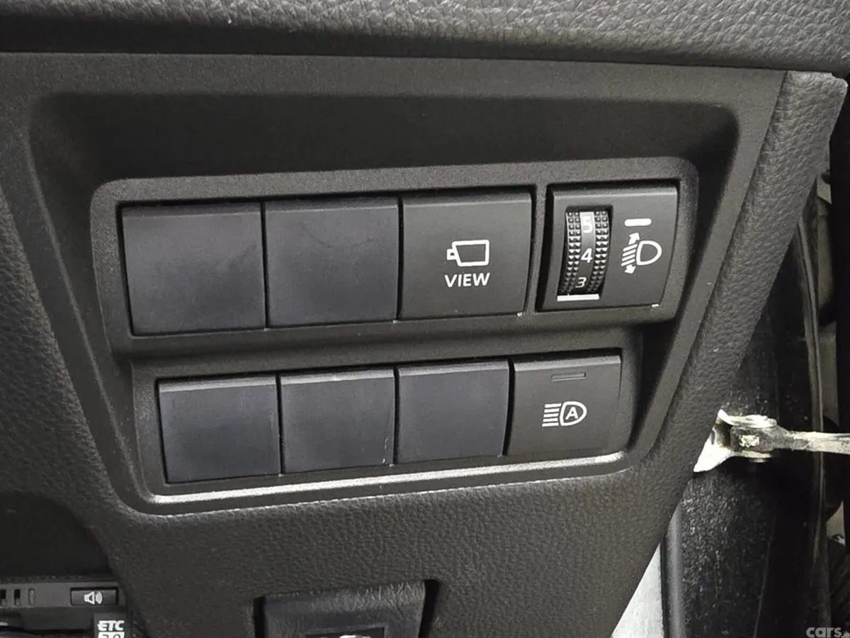 Toyota Yaris Cross SUV, Petrol Hybrid, 2021, Black