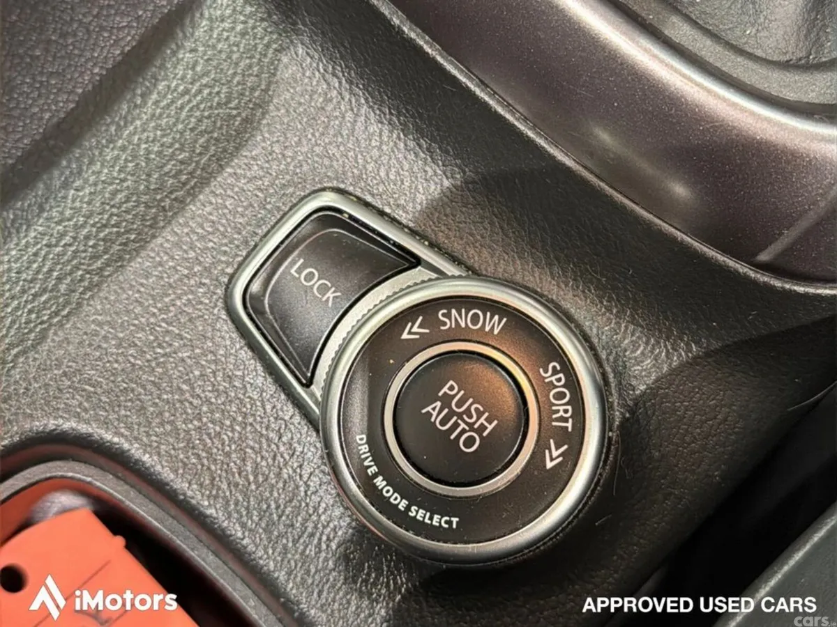 Suzuki SX4 SUV, Petrol, 2023, Grey