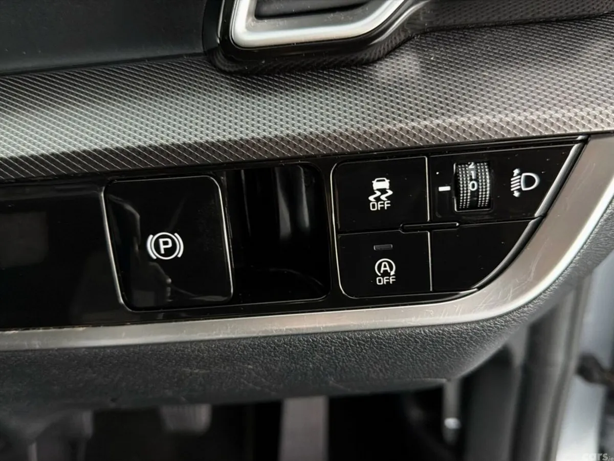 Kia Sportage SUV, Diesel, 2024, Grey