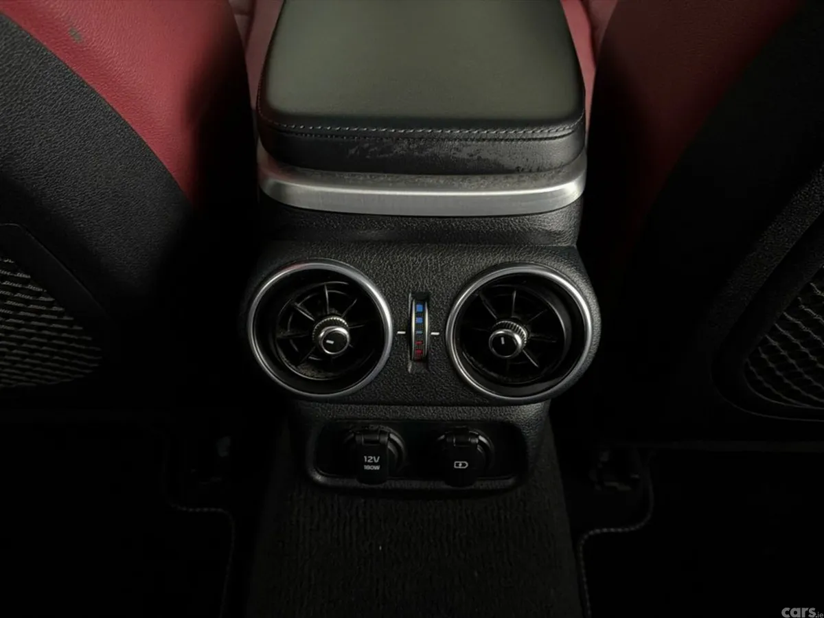 Kia Stinger Saloon, Diesel, 2019, Grey