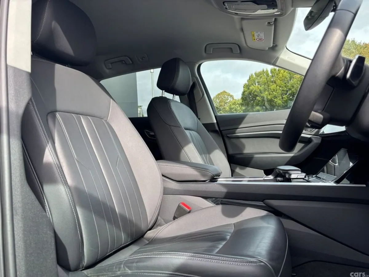Audi Q8 e-tron Estate, Electric, 2024, Blue