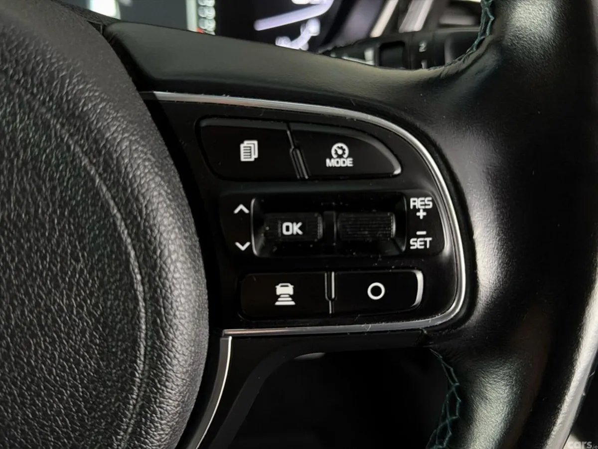 Kia Niro Hatchback, Petrol Plug-in Hybrid, 2021, Grey