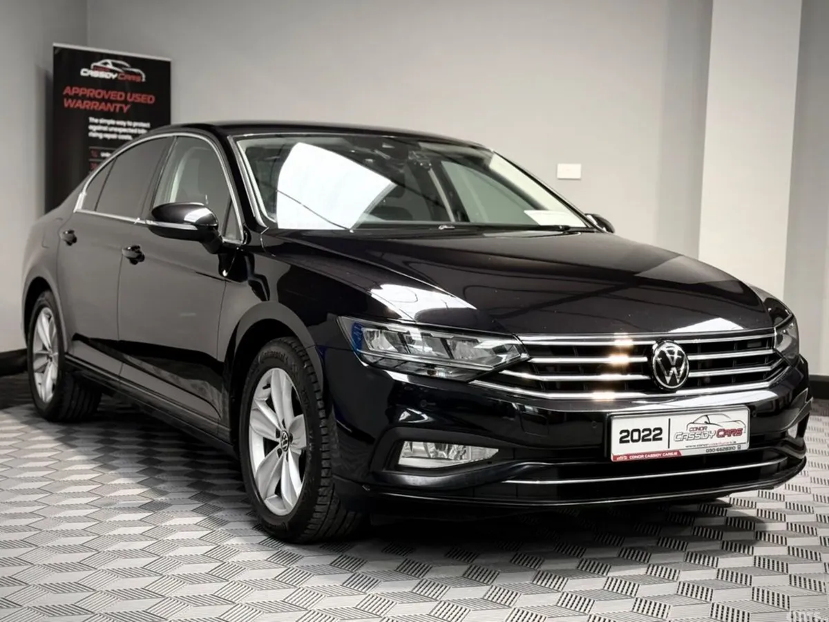 Volkswagen Passat Saloon, Diesel, 2022, Black
