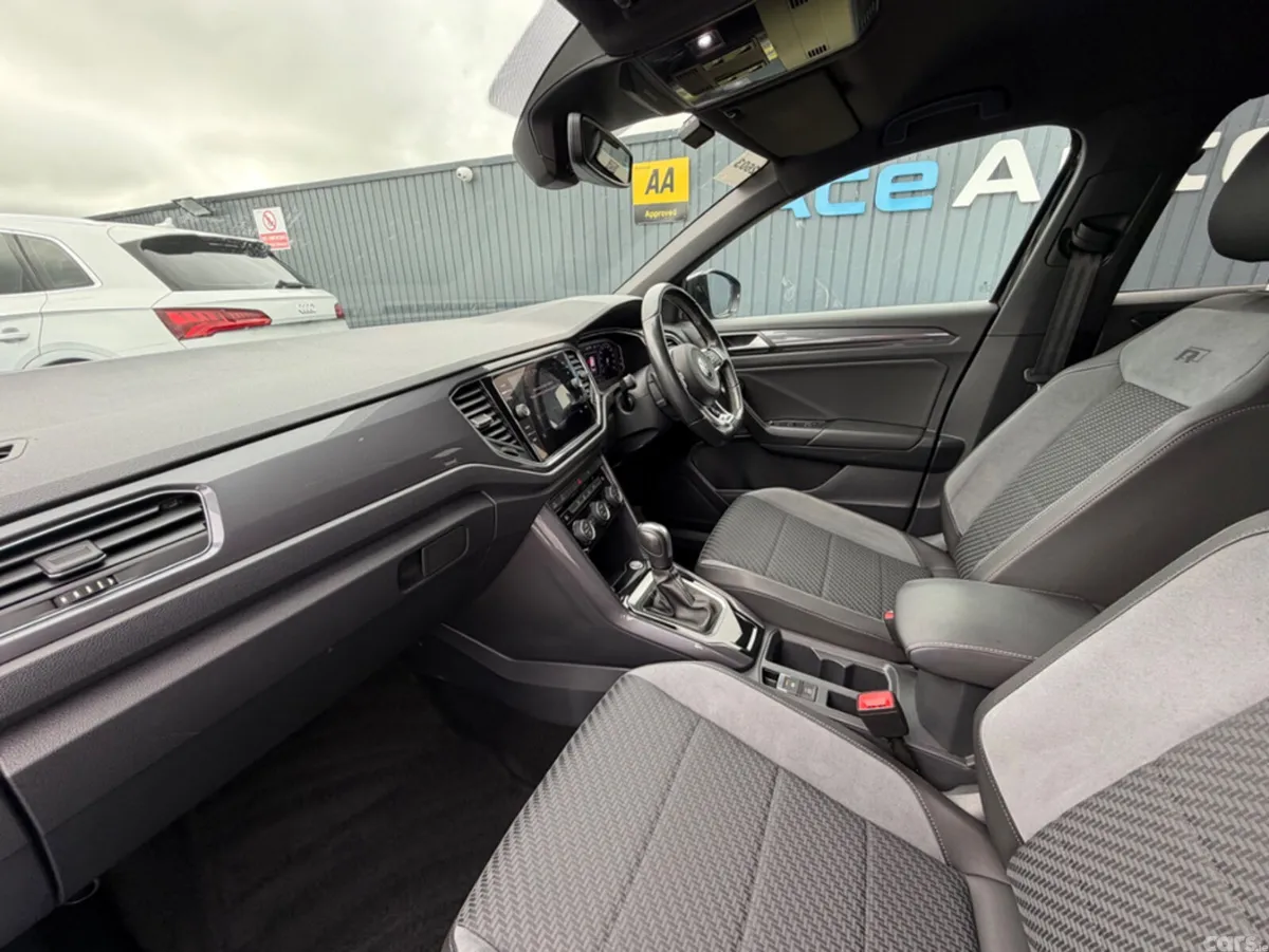 Volkswagen T-Roc SUV, Diesel, 2021, Black