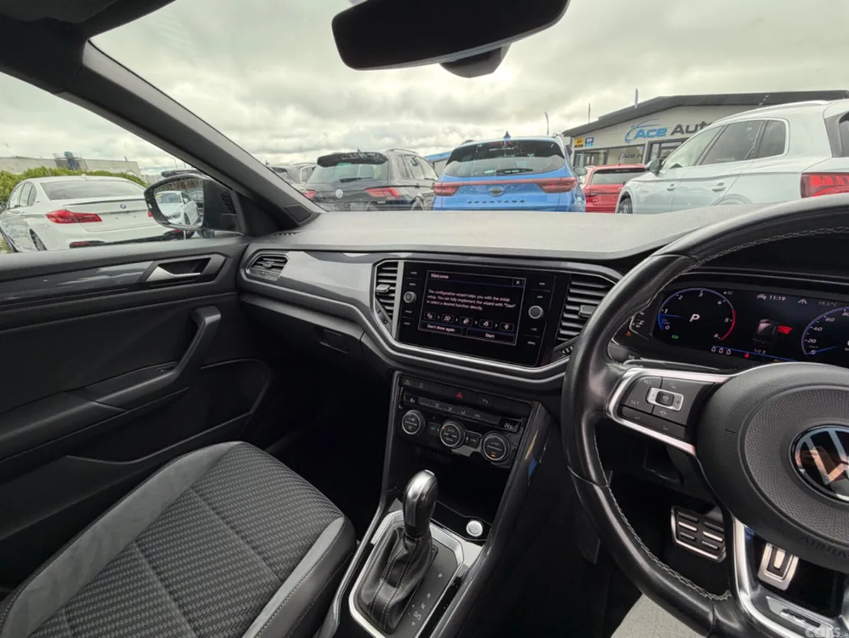 Volkswagen T-Roc SUV, Diesel, 2021, Black
