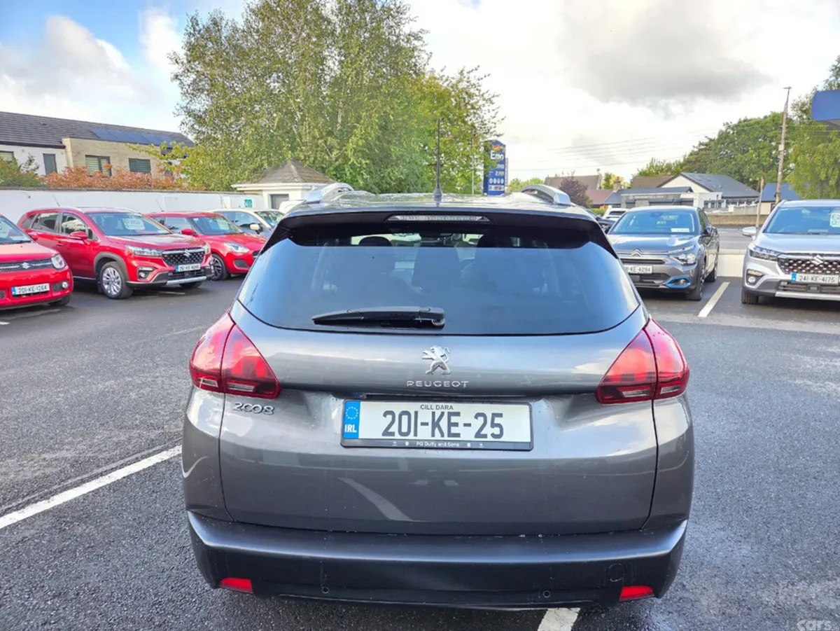 Peugeot 2008 Estate, Diesel, 2020, Grey