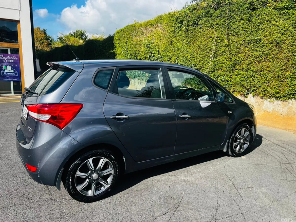 Hyundai ix20 MPV, Petrol, 2017, Grey