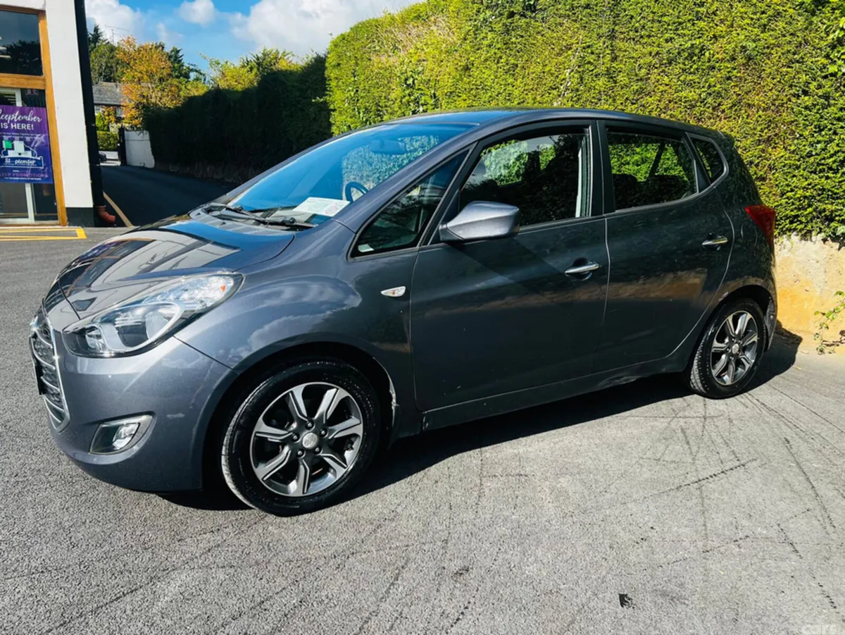 Hyundai ix20 MPV, Petrol, 2017, Grey