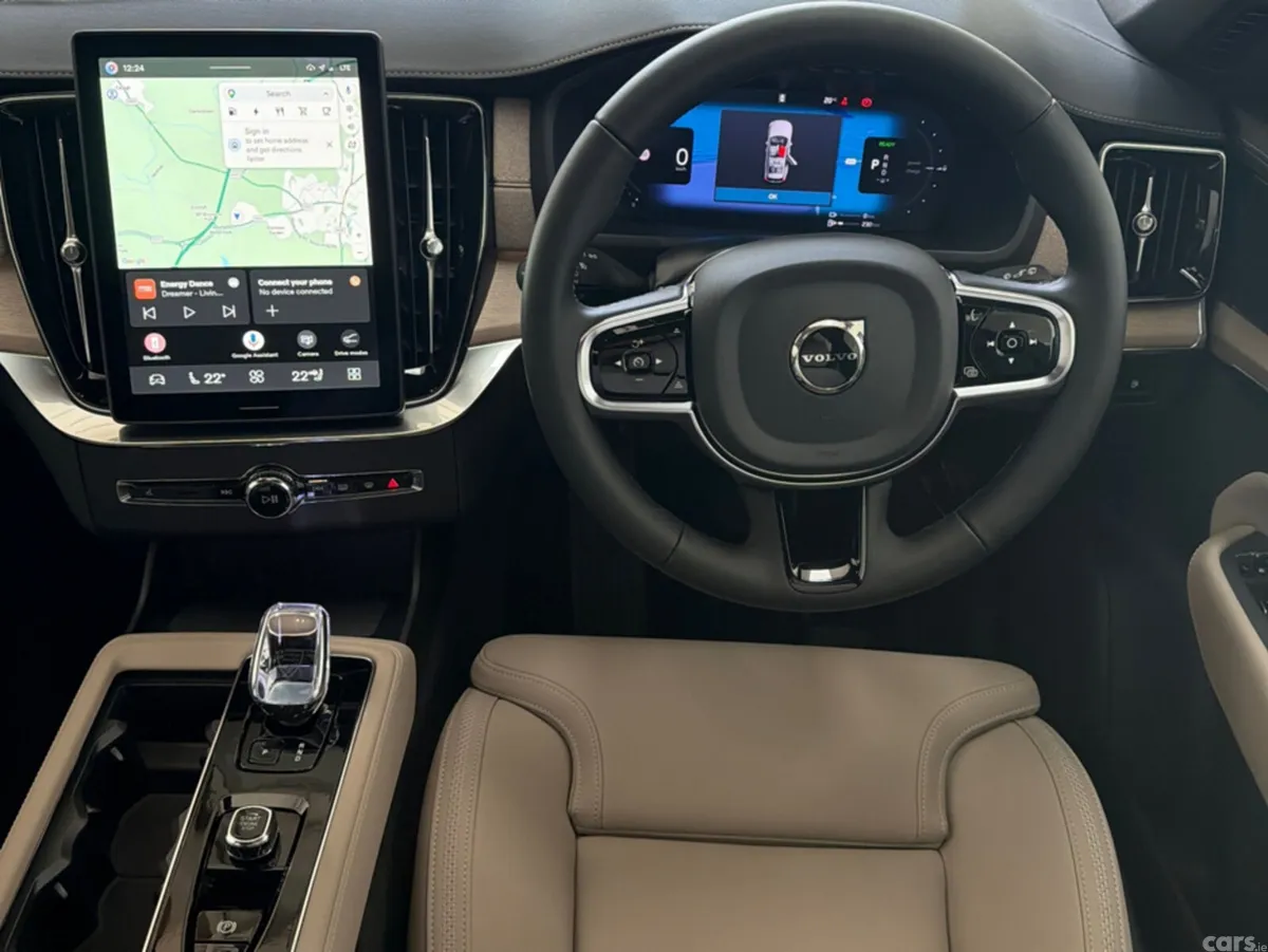 Volvo XC90 MPV, Petrol Plug-in Hybrid, 2026, Brown