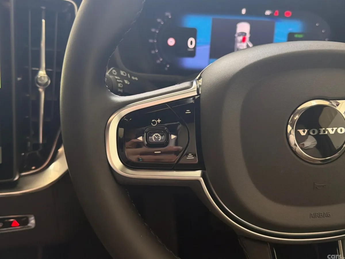 Volvo XC90 MPV, Petrol Plug-in Hybrid, 2026, Brown