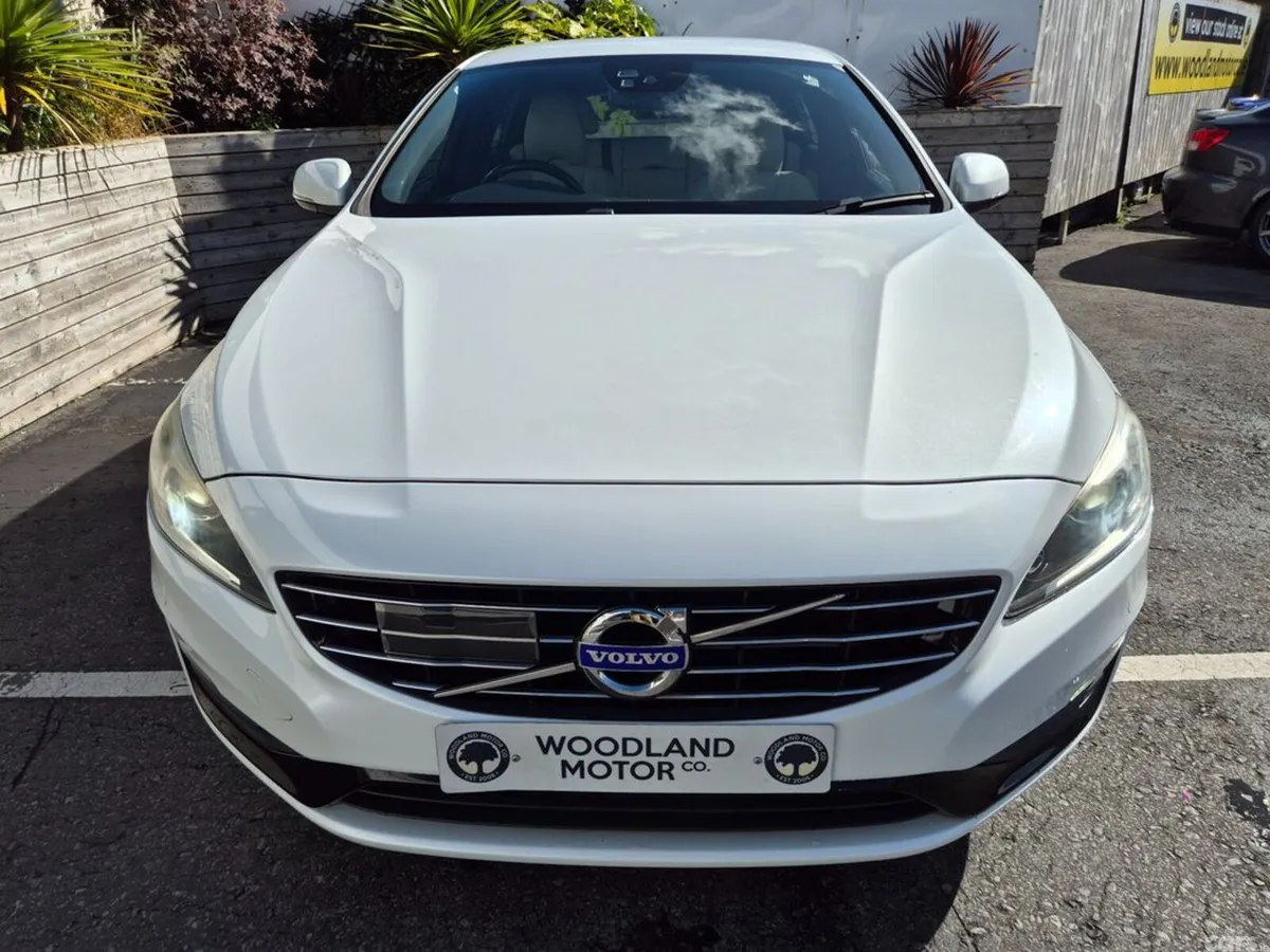 Volvo V60 Estate, Diesel, 2017, White