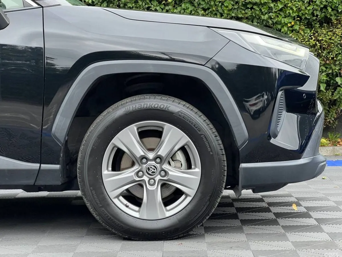 Toyota RAV4 SUV, Petrol Hybrid, 2022, Black