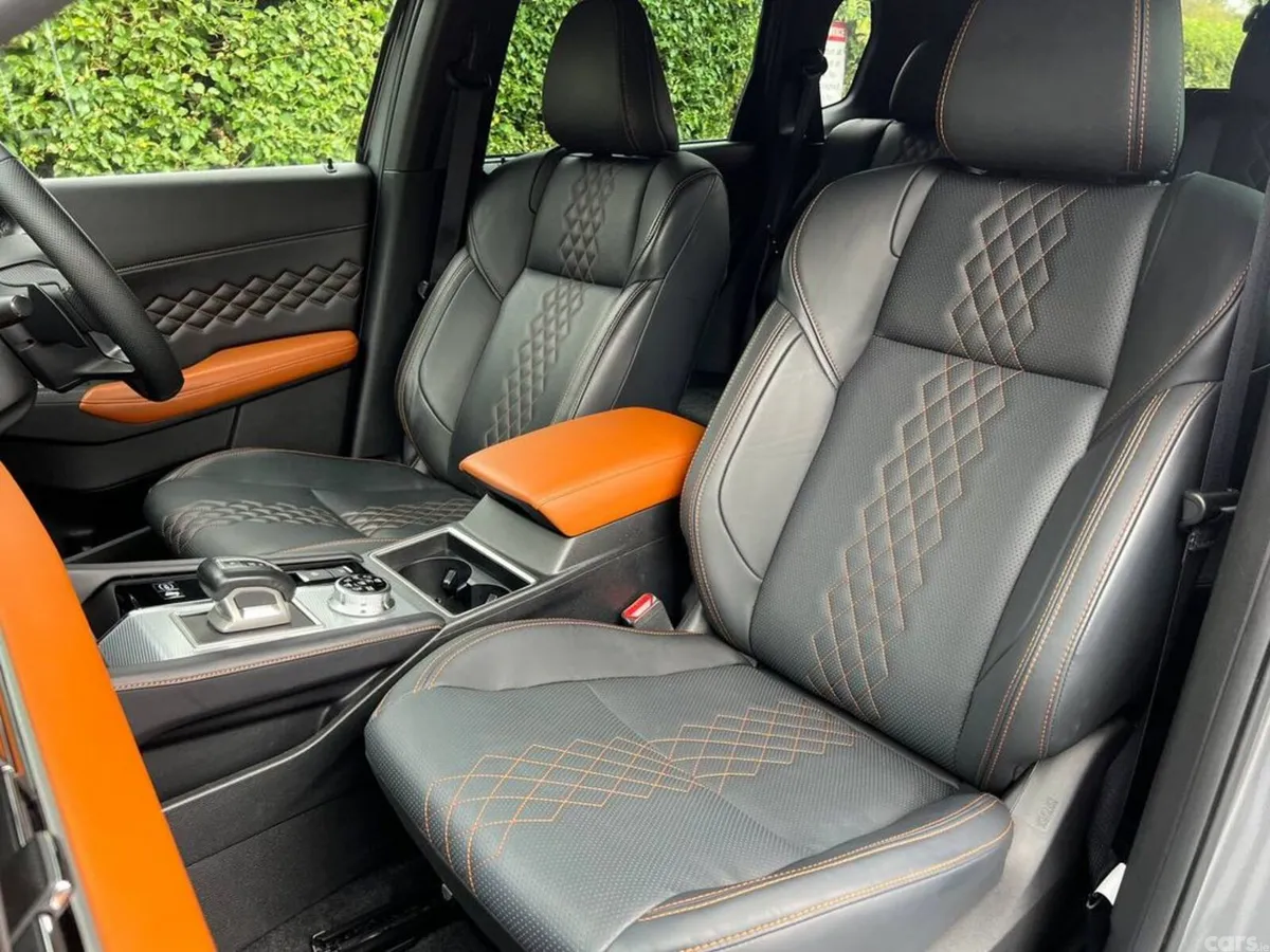 Mitsubishi Outlander SUV, Petrol Hybrid, 2022, Grey