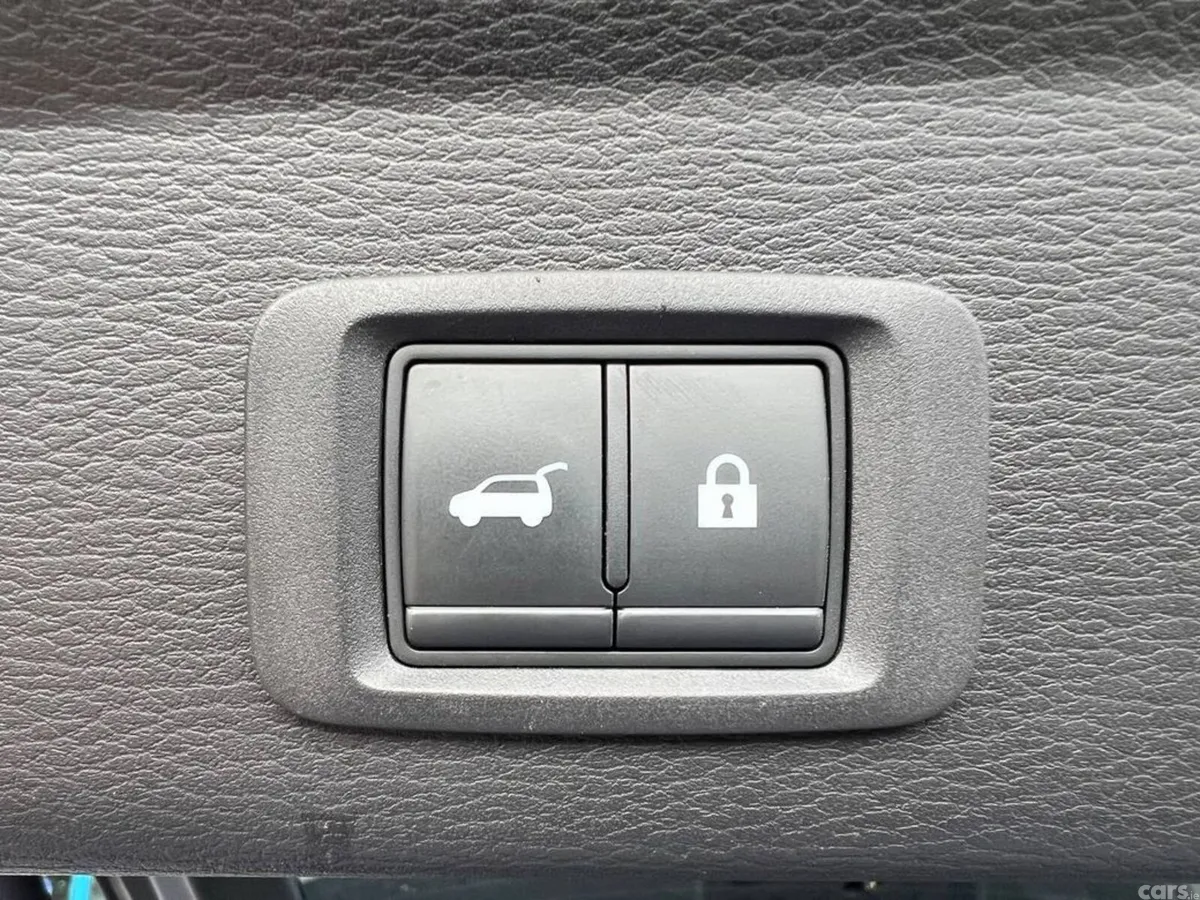 Mitsubishi Outlander SUV, Petrol Hybrid, 2022, Grey