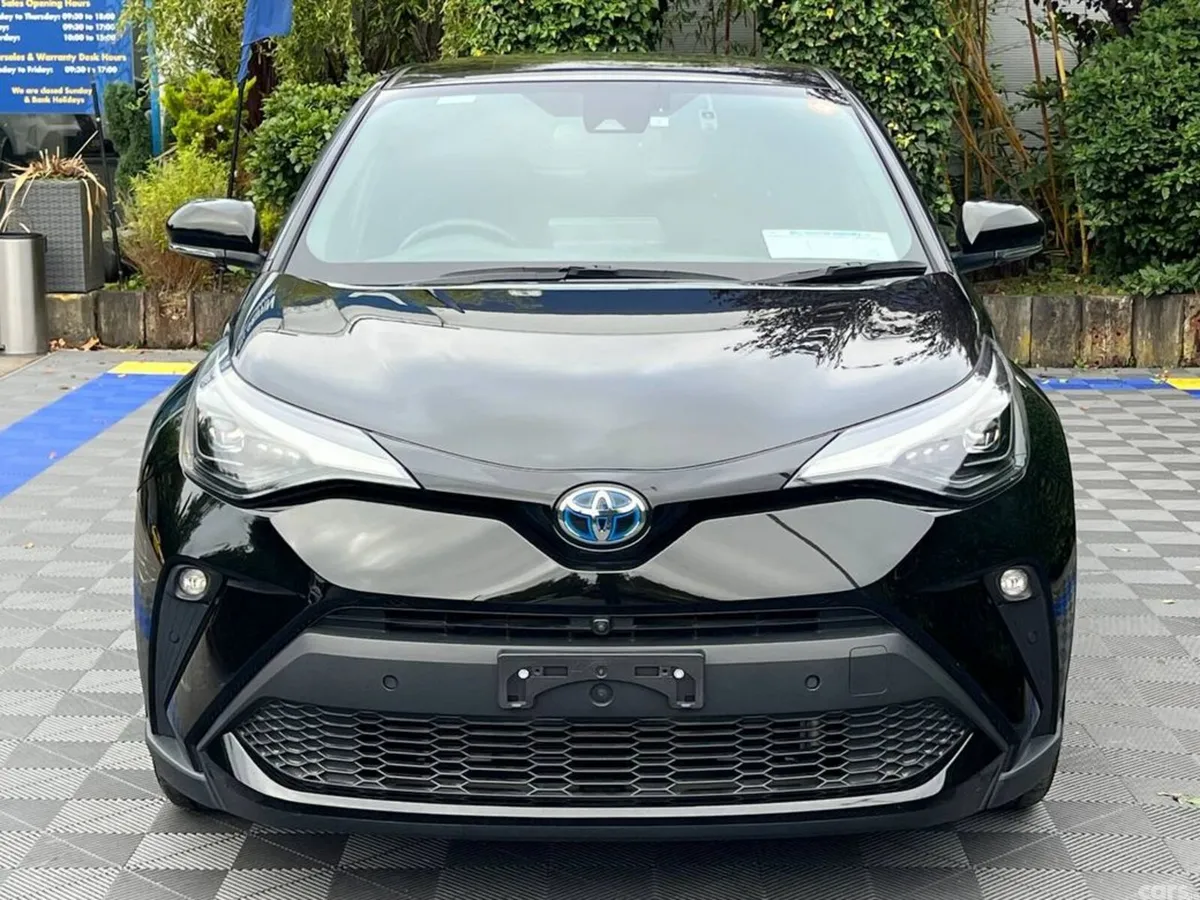 Toyota C-HR SUV, Petrol Hybrid, 2023, Black
