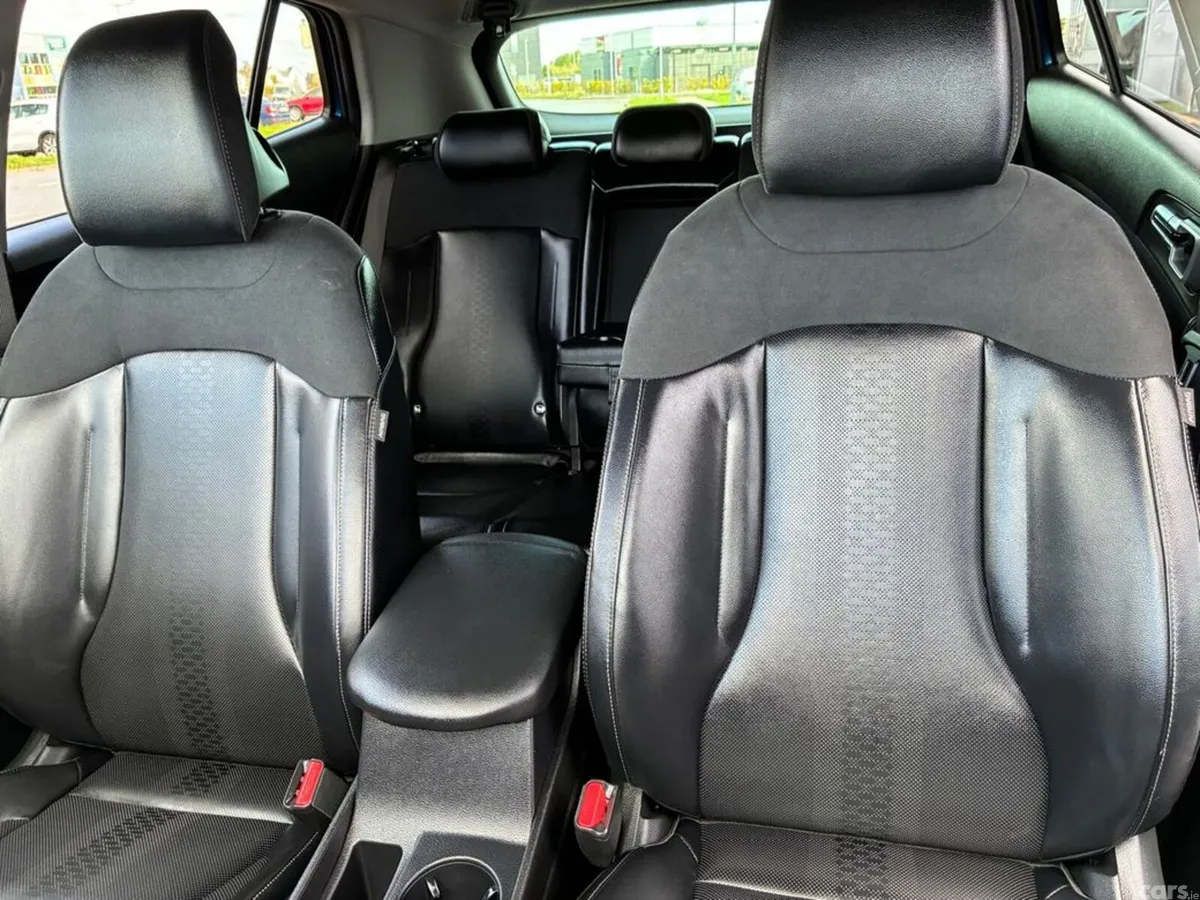 Kia Sportage SUV, Diesel Hybrid, 2026, Blue