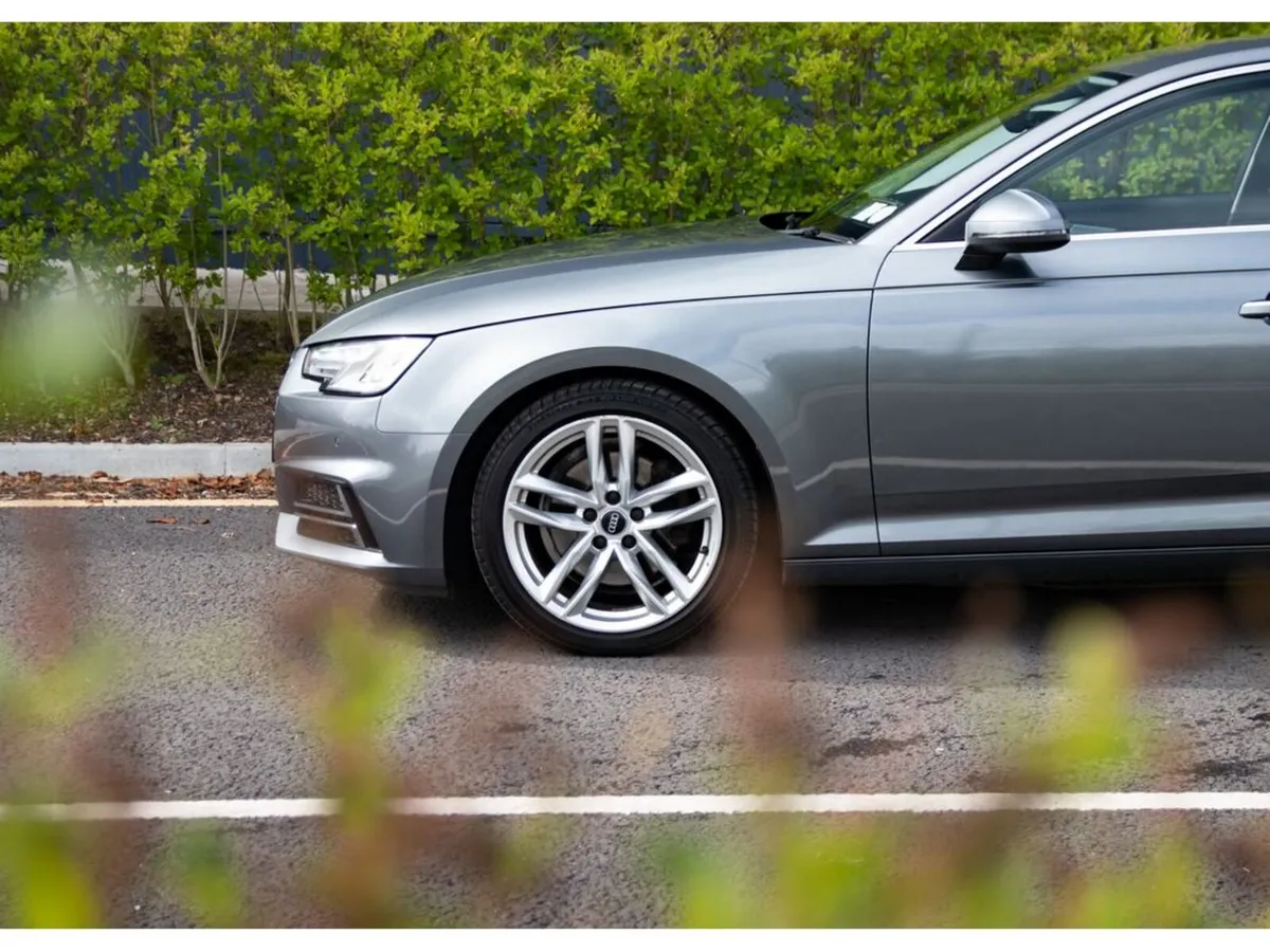 Audi A4 Saloon, Diesel, 2019, Grey