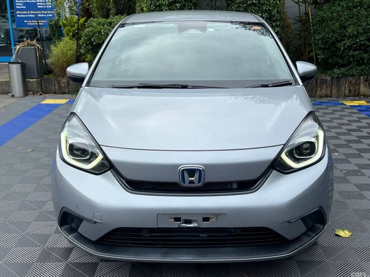 Honda Fit Hatchback, Petrol Hybrid, 2021, Silver