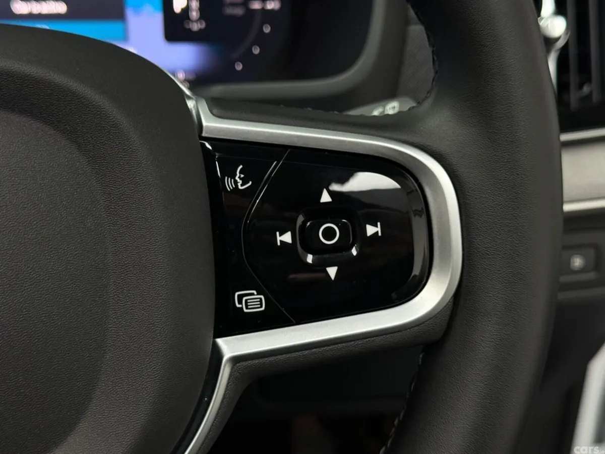 Volvo XC90 SUV, Petrol Plug-in Hybrid, 2026, White