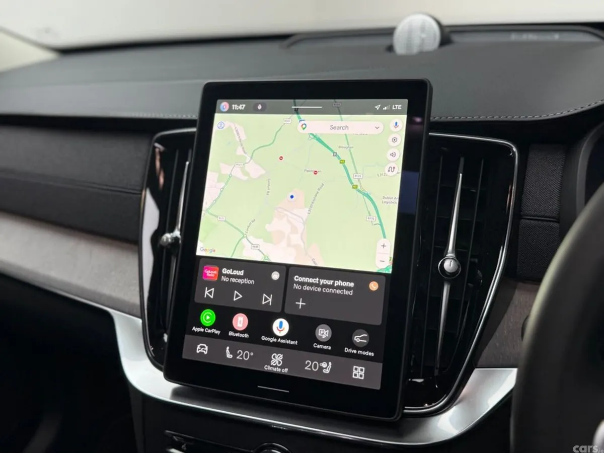 Volvo XC90 SUV, Petrol Plug-in Hybrid, 2026, White