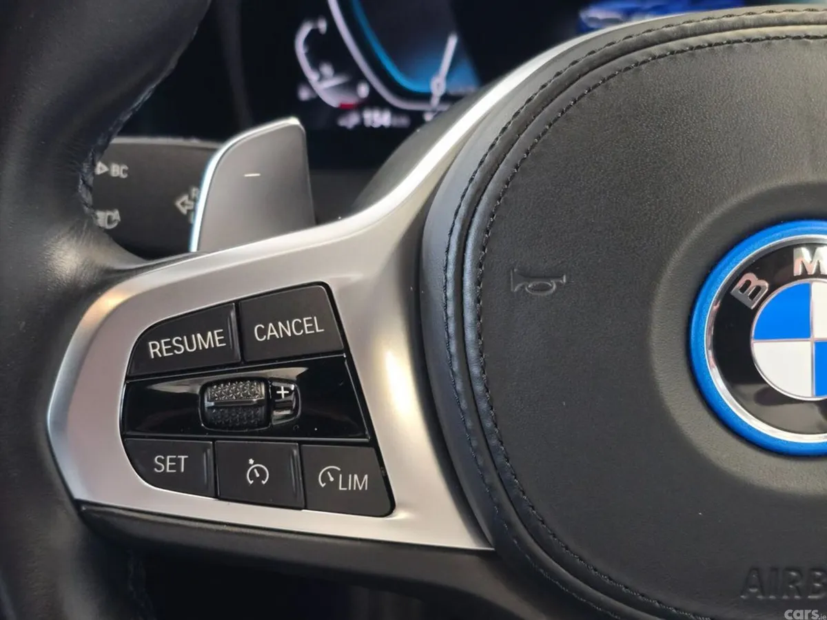 BMW 3-Series Estate, Petrol Plug-in Hybrid, 2022, Blue