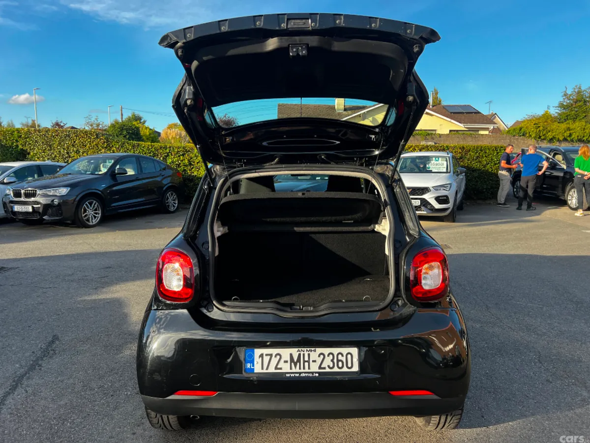 Smart Forfour Hatchback, Petrol, 2017, Black