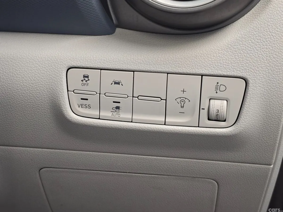 Hyundai KONA MPV, Electric, 2019, Grey