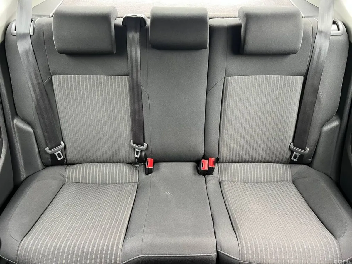 Volkswagen Polo Hatchback, Petrol, 2014, Silver