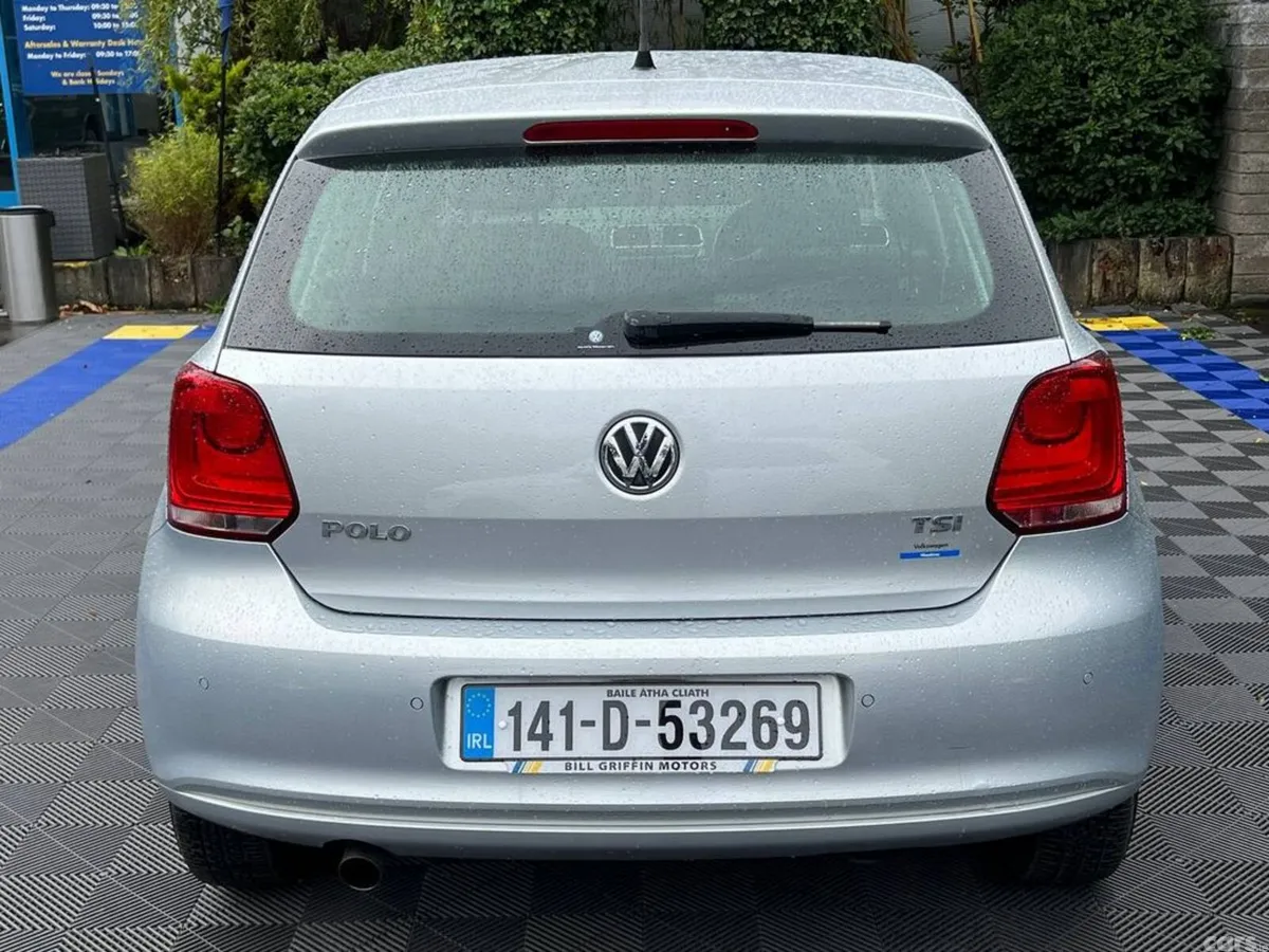 Volkswagen Polo Hatchback, Petrol, 2014, Silver