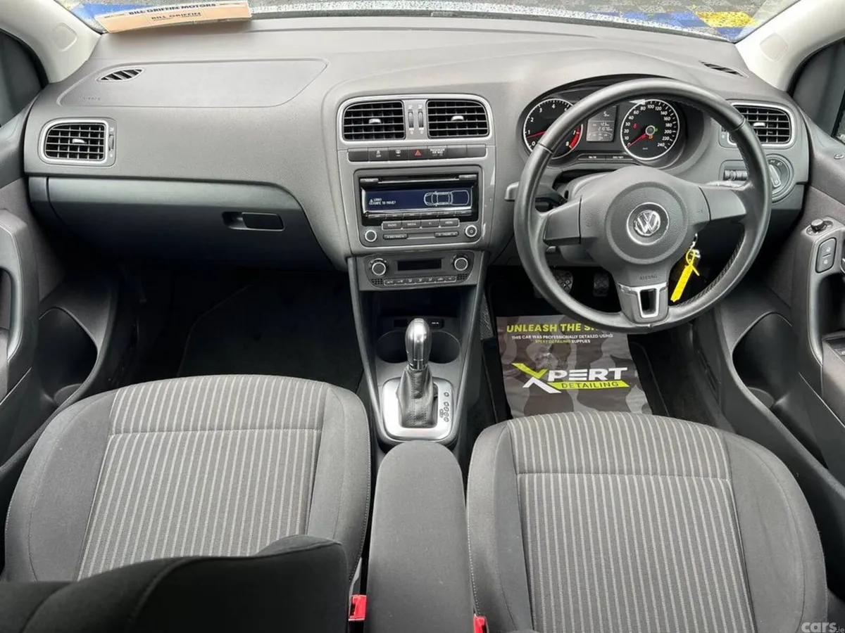 Volkswagen Polo Hatchback, Petrol, 2014, Silver