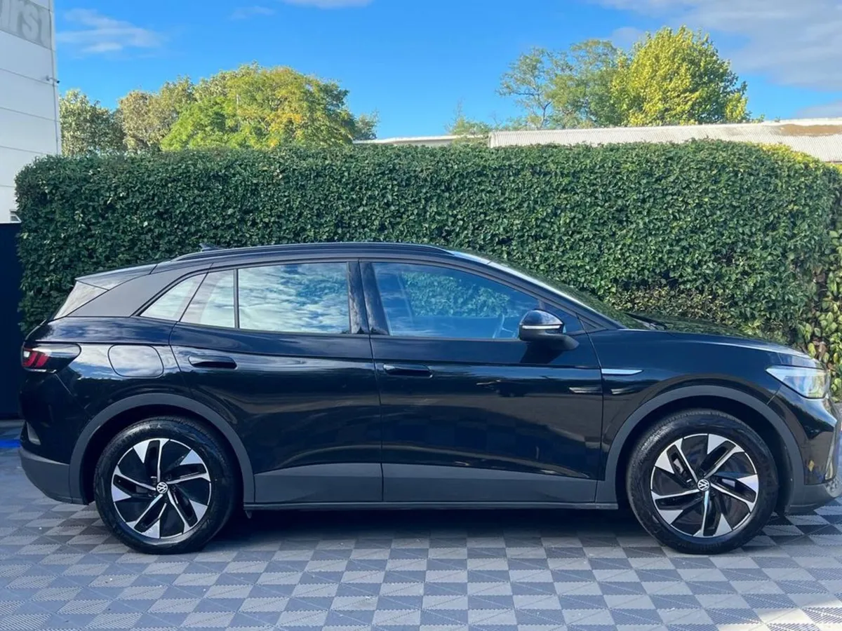 Volkswagen ID.4 Estate, Electric, 2023, Black