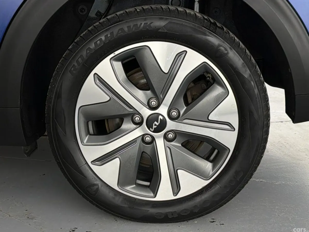 Kia Niro Hatchback, Electric, 2022, Blue