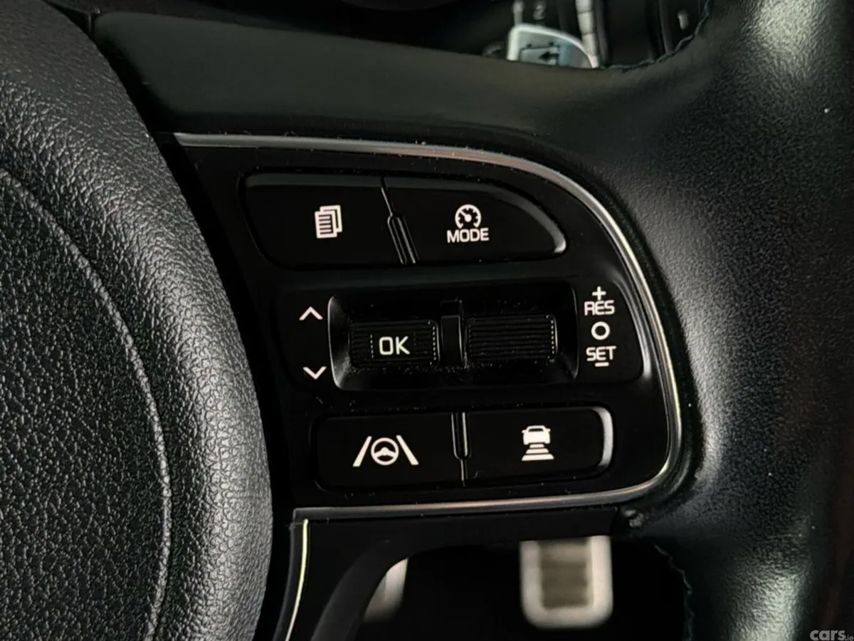 Kia Niro Hatchback, Electric, 2022, Blue