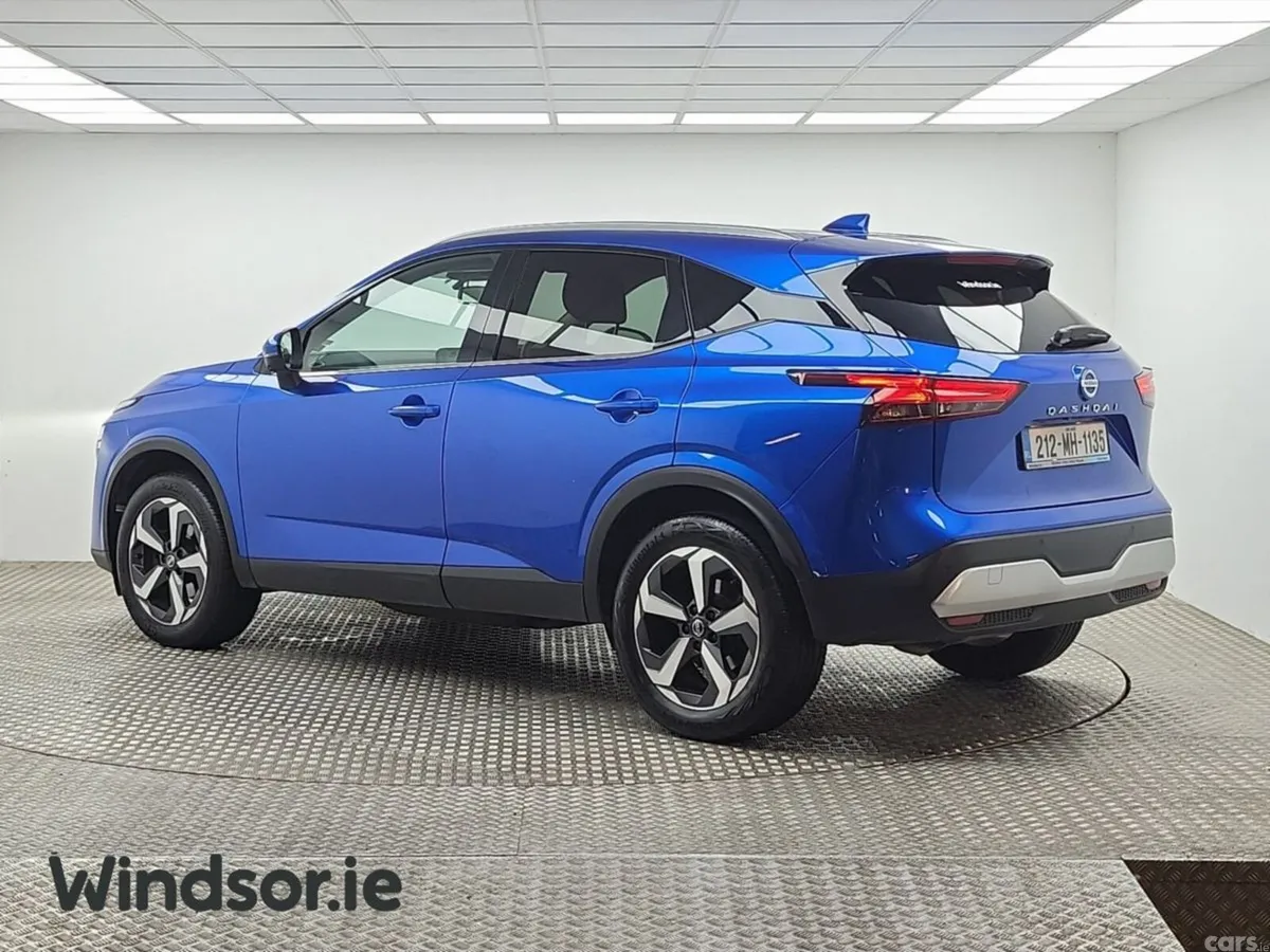 Nissan Qashqai MPV, Petrol, 2021, Blue