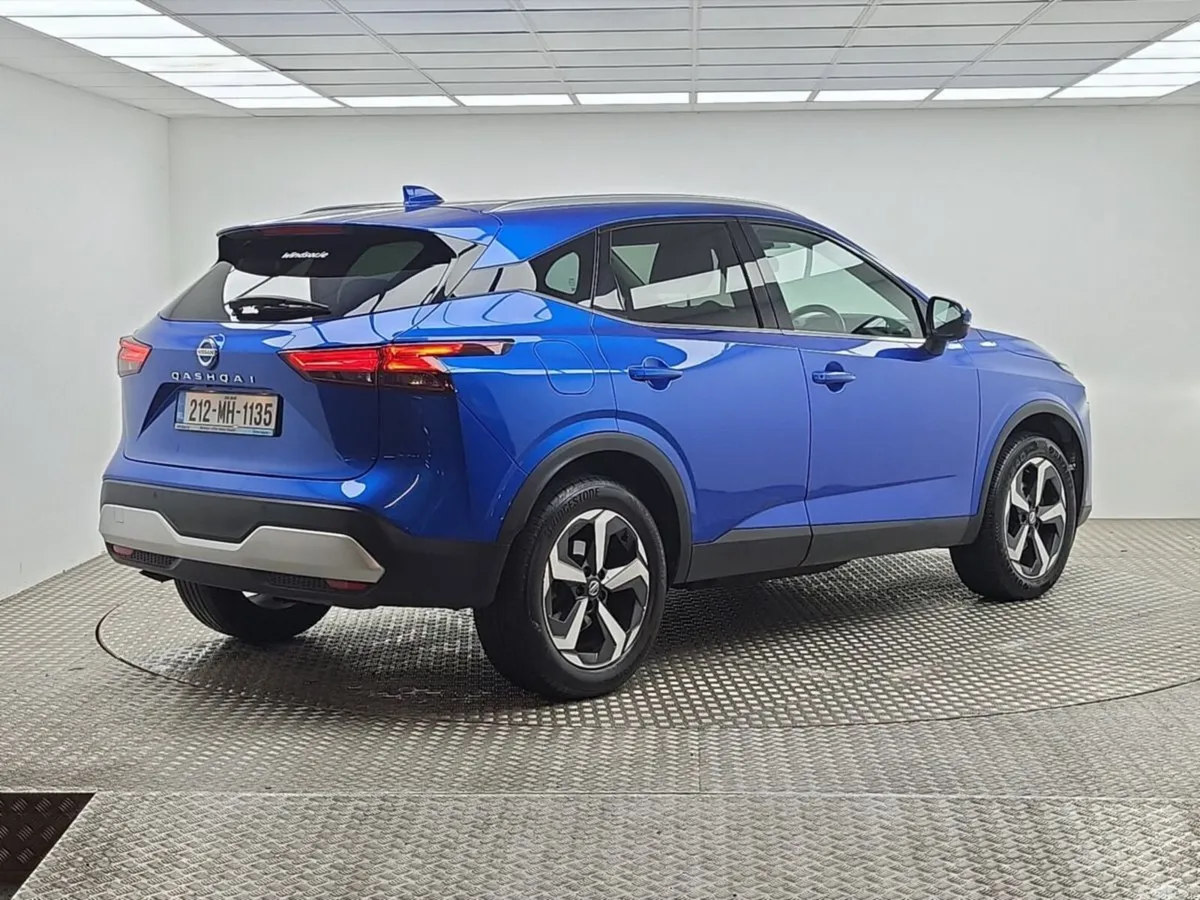 Nissan Qashqai MPV, Petrol, 2021, Blue