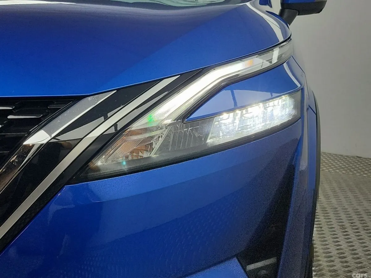 Nissan Qashqai MPV, Petrol, 2021, Blue