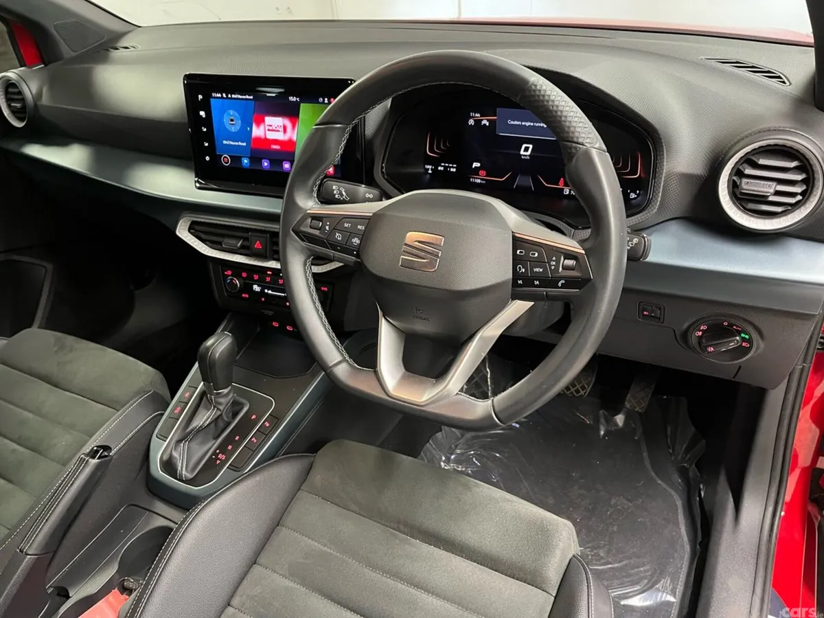 SEAT Arona SUV, Petrol, 2024, Red