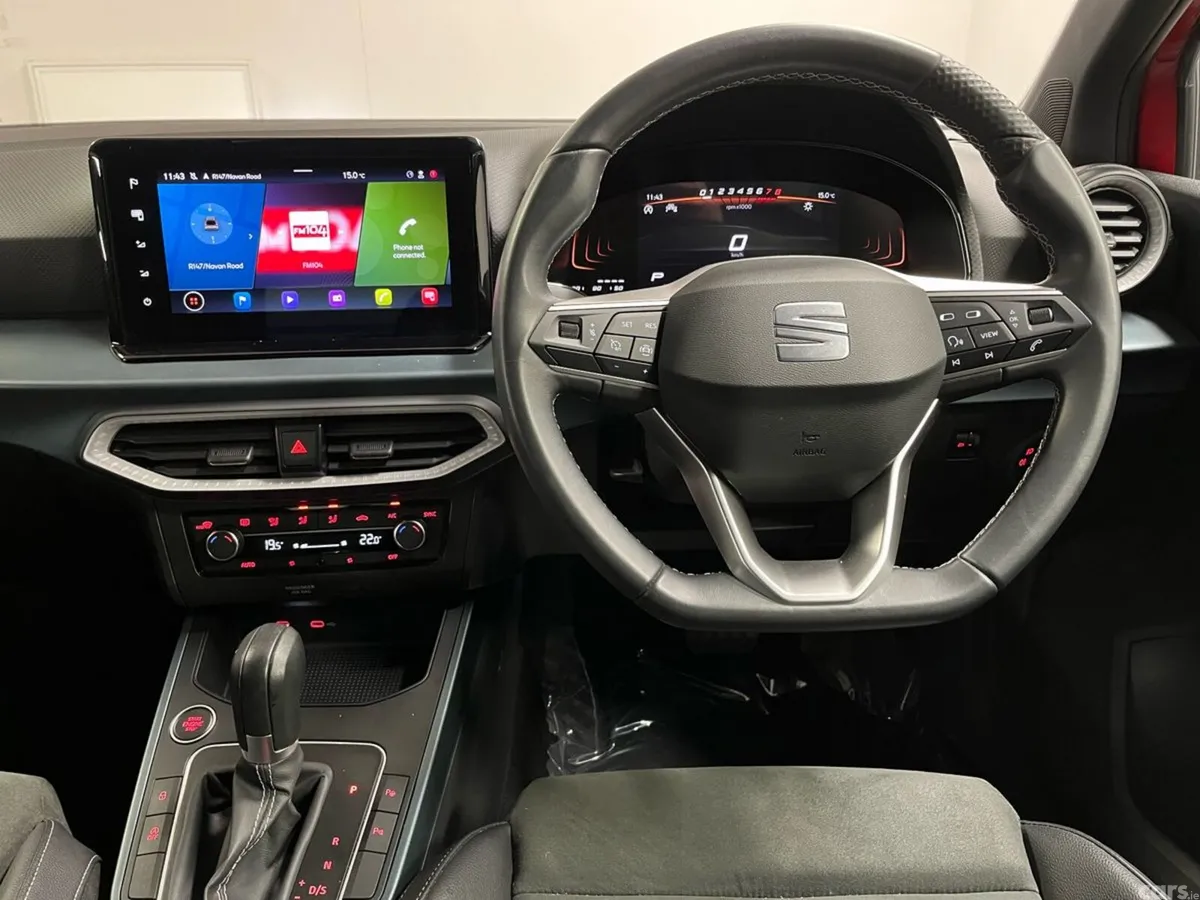 SEAT Arona SUV, Petrol, 2024, Red