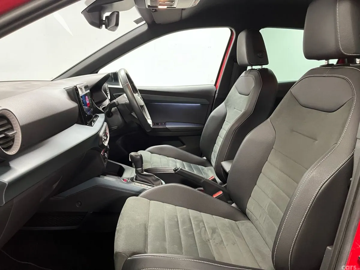SEAT Arona SUV, Petrol, 2024, Red
