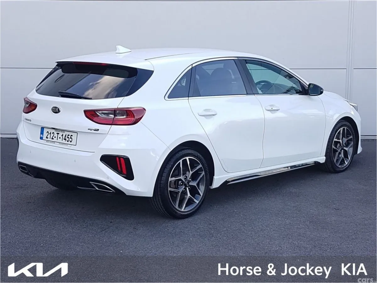 Kia Ceed Hatchback, Diesel, 2021, White